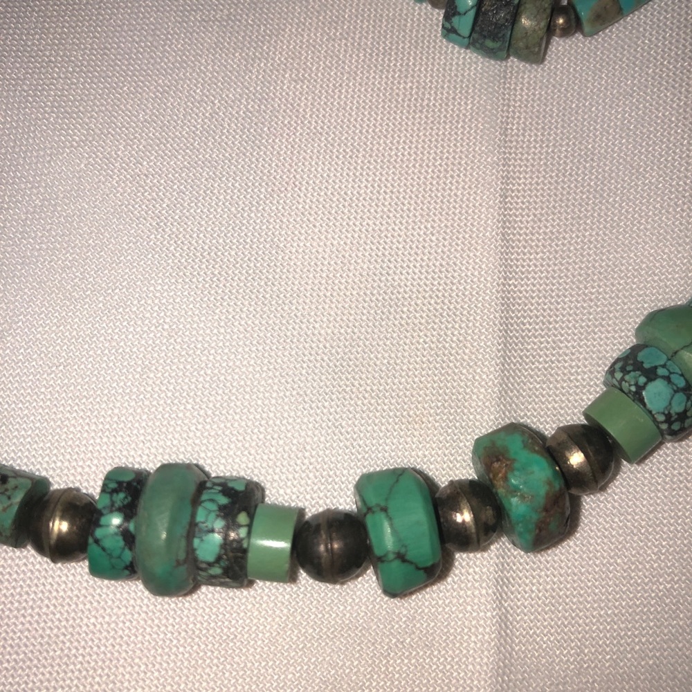 ~Custom~ stunning turquoise necklace, earrings set - Picture 4 of 6